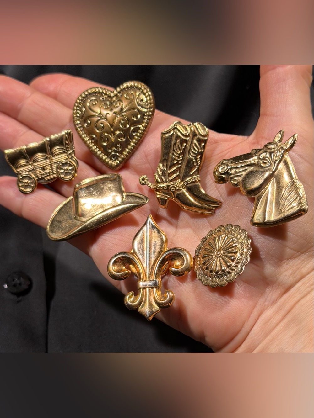 Vintage 80’s/90’s Western Theme Goldtone Button Covers 7 Pcs Total